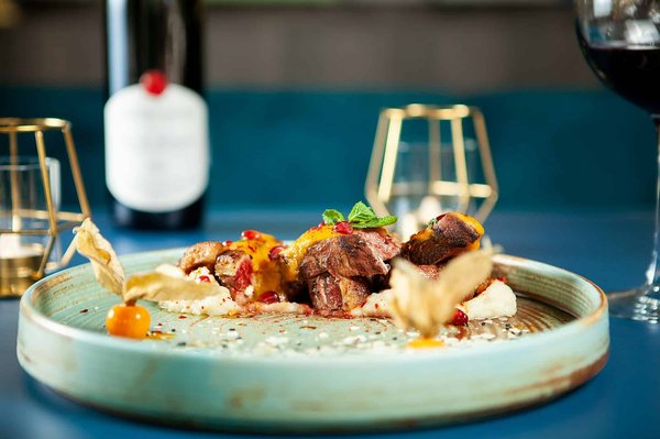 Comment faire des canapés au foie gras et chutney de figues pour un apéritif festif?